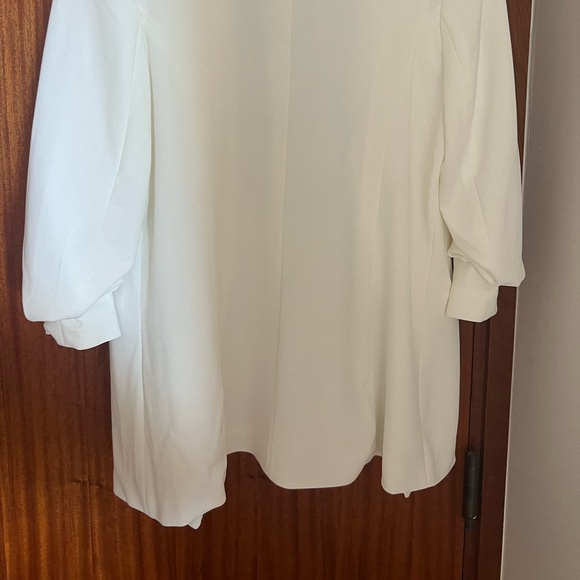 NWT 2 pc tank and blazer. So beautiful!! - Picture 5 of 8